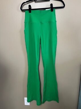 NWT Offline by Aerie American Eagle High-Waist Emerald Flare Yoga Pants - L